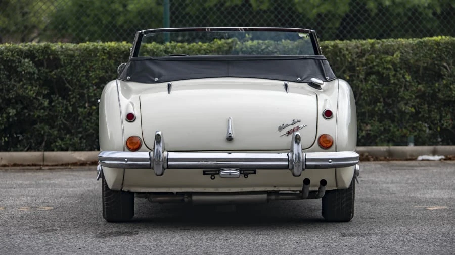 1965 Austin-Healey 3000 Mark III - Image 12 of 18