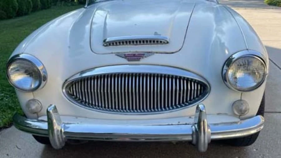 1965 Austin-Healey 3000 Mark III - Image 4 of 17