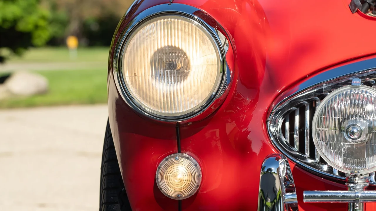 1965 Austin-Healey 3000 Mark III - Image 28 of 31