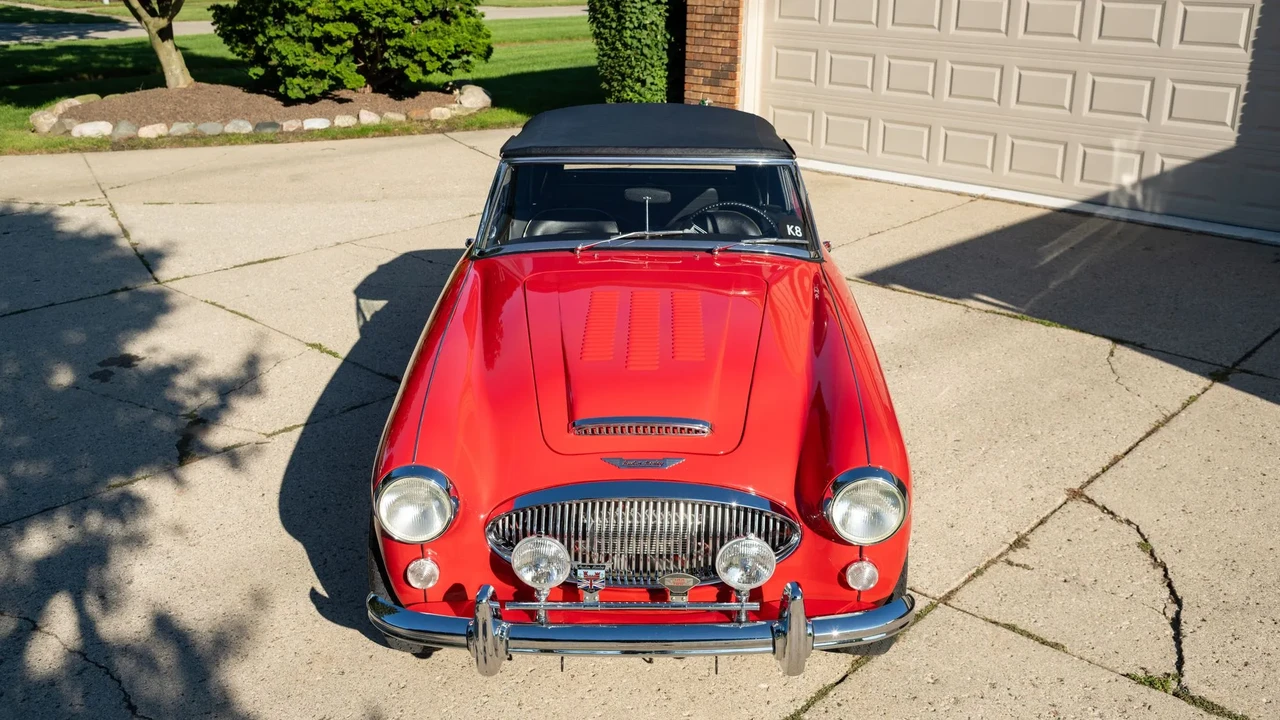 1965 Austin-Healey 3000 Mark III - Image 18 of 31