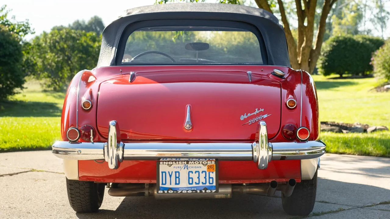 1965 Austin-Healey 3000 Mark III - Image 13 of 31