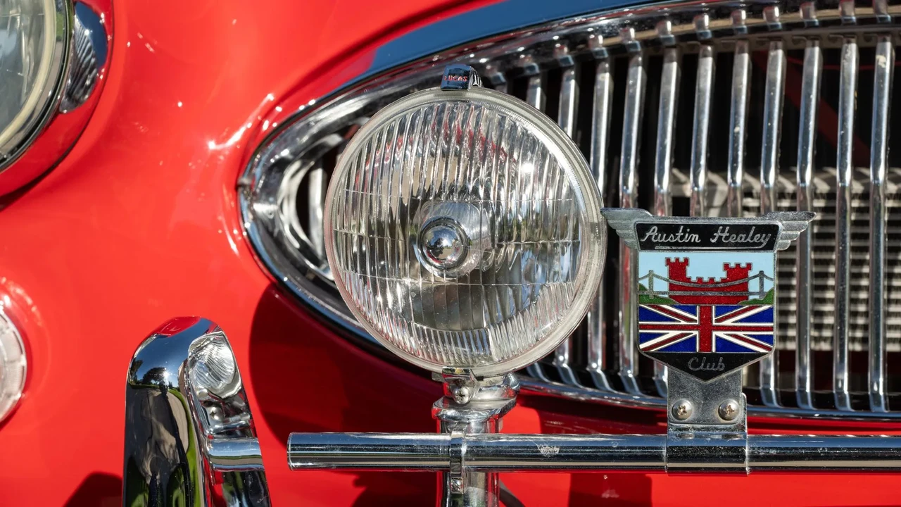 1965 Austin-Healey 3000 Mark III - Image 24 of 31