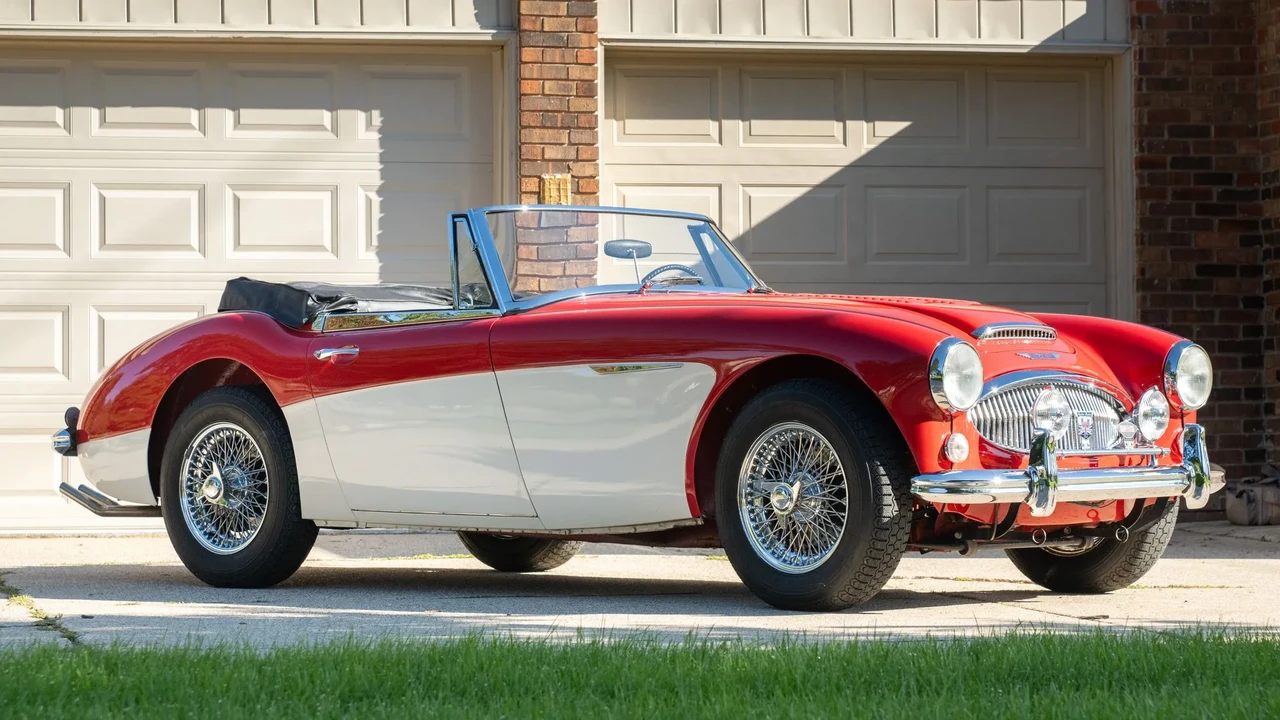 1965 Austin-Healey 3000 Mark III - Image 3 of 31