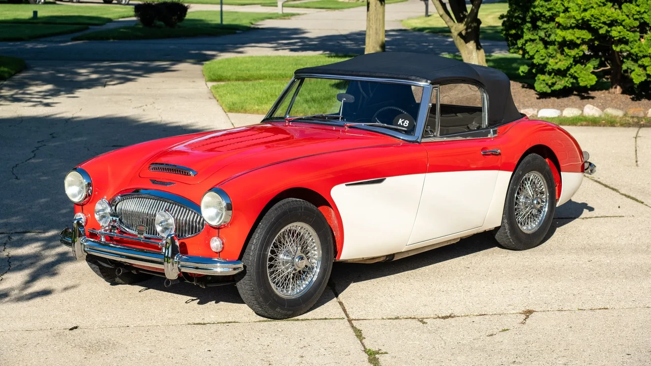 1965 Austin-Healey 3000 Mark III - Image 17 of 31