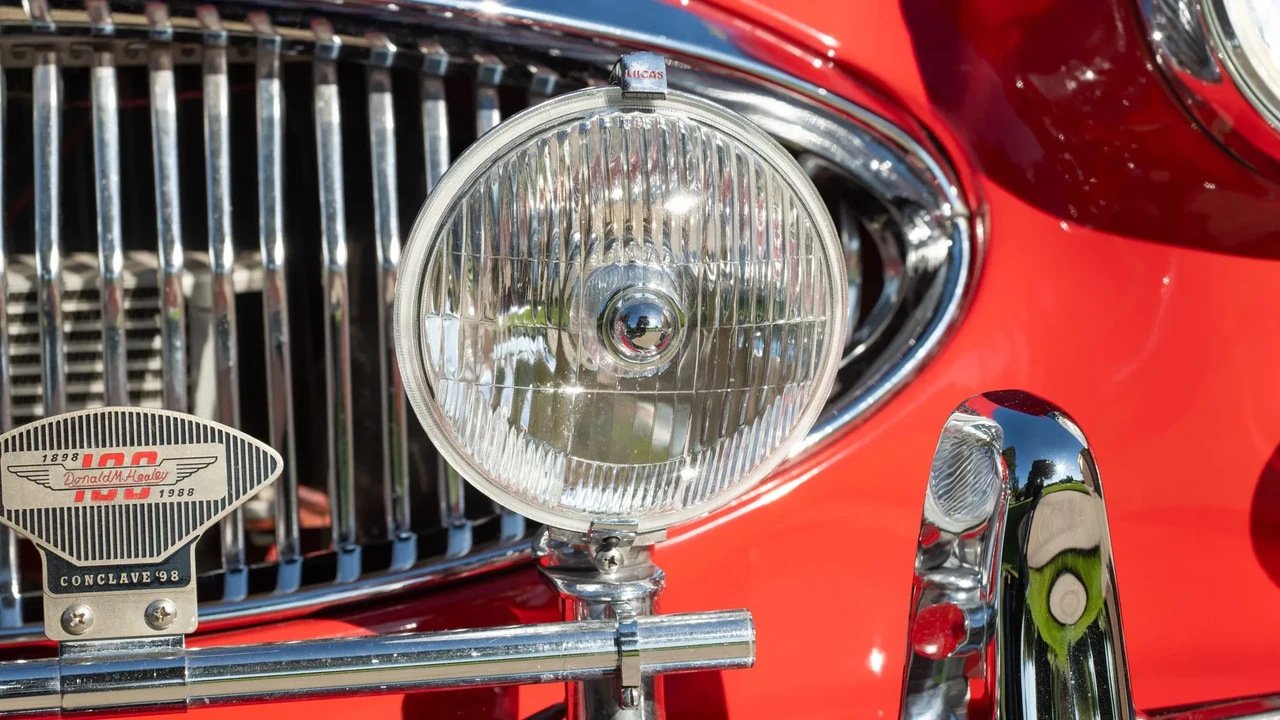 1965 Austin-Healey 3000 Mark III - Image 25 of 31