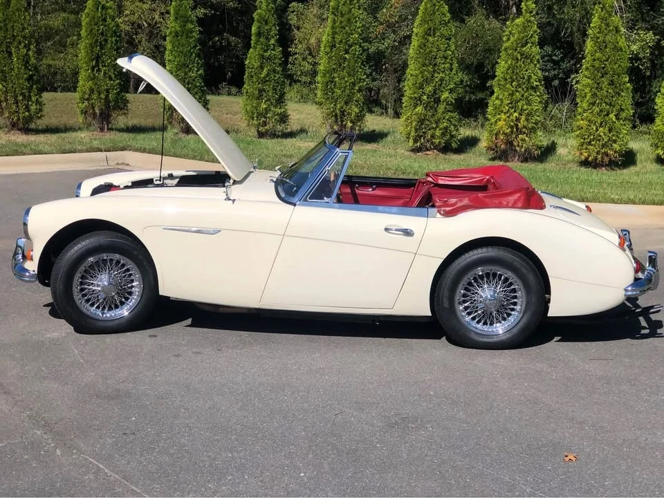 1965 Austin-Healey Sprite Mark III - Image 4 of 9