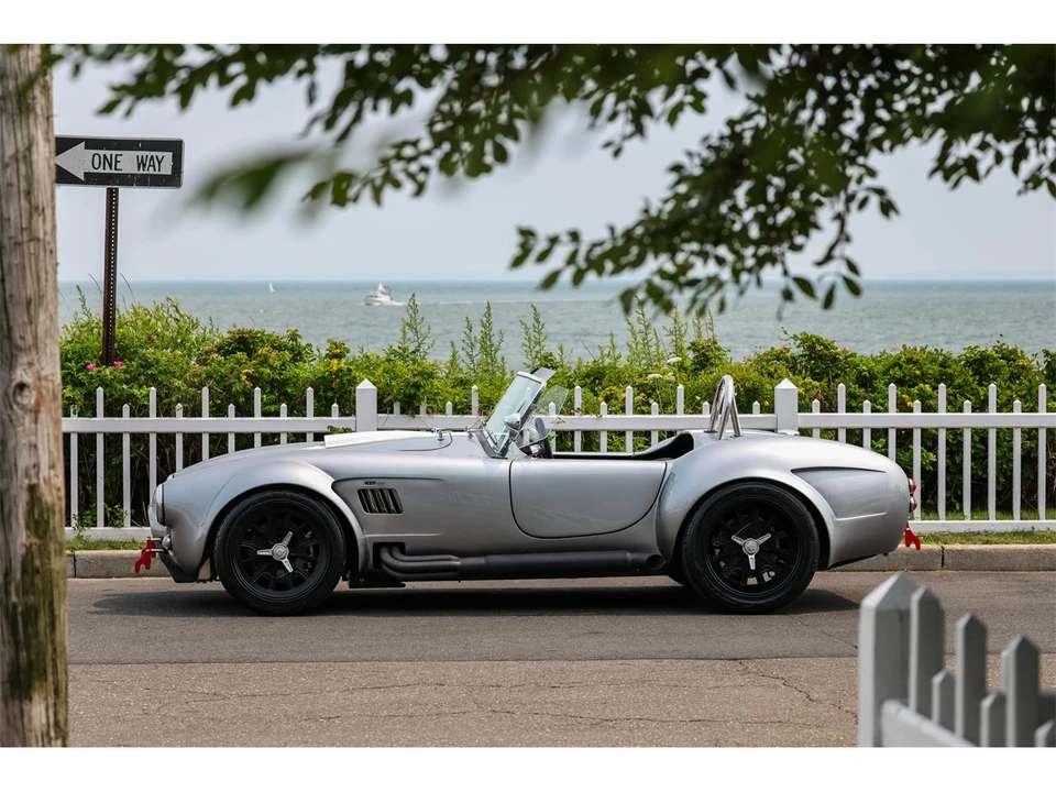 1965 Factory Five Type 65 - Image 10 of 31