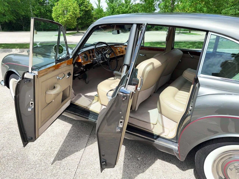 1965 Bentley S3 Continental - Image 25 of 31