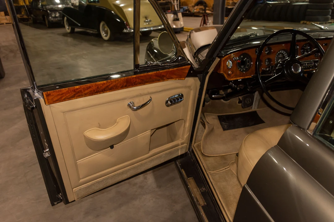 1965 Bentley S3 Continental - Image 9 of 31