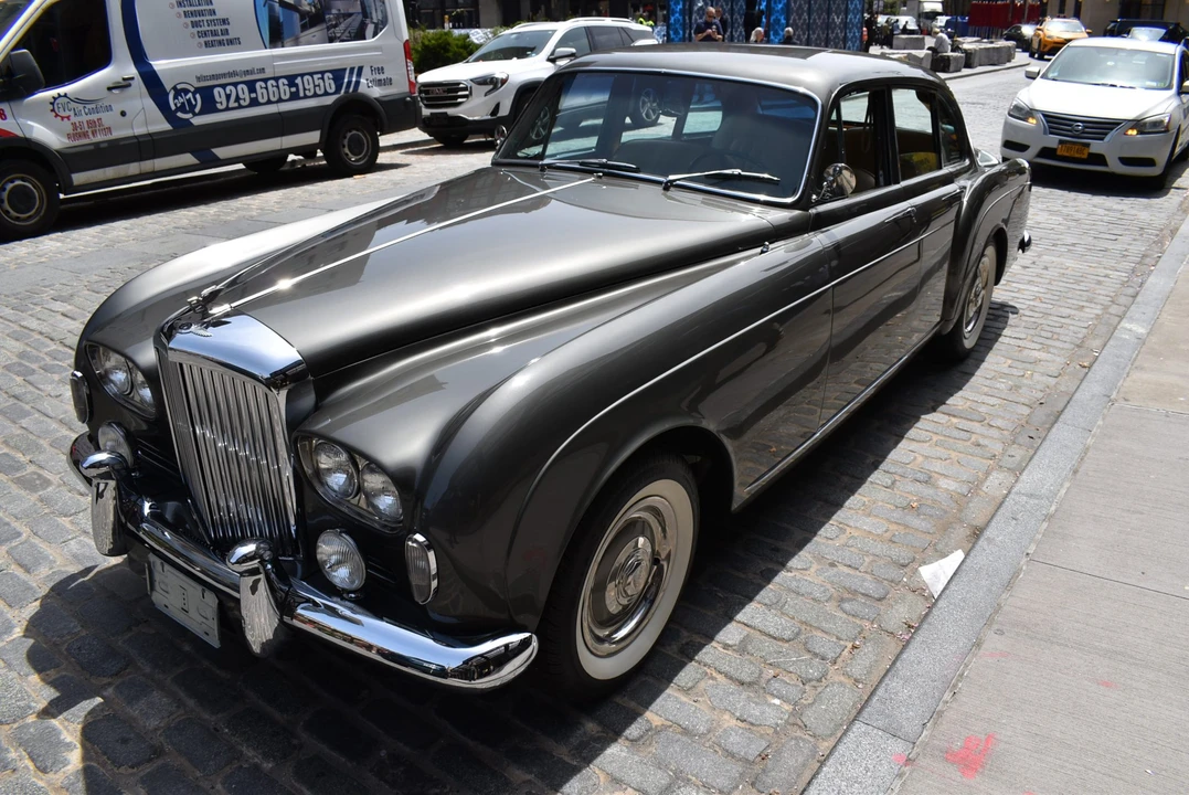 1965 Bentley S3 Continental - Image 10 of 31
