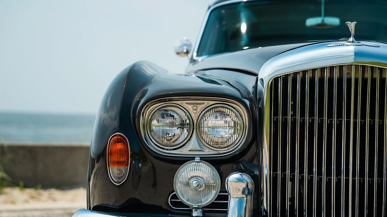 1965 Bentley S3 Continental - Image 31 of 31