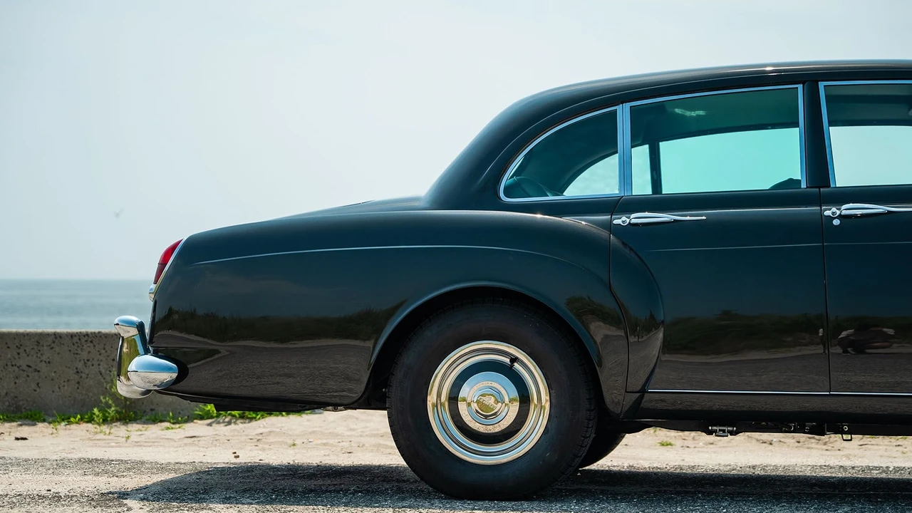 1965 Bentley S3 Continental - Image 28 of 31