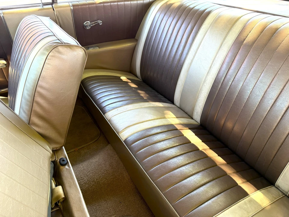 1965 Buick Wildcat - Image 11 of 21