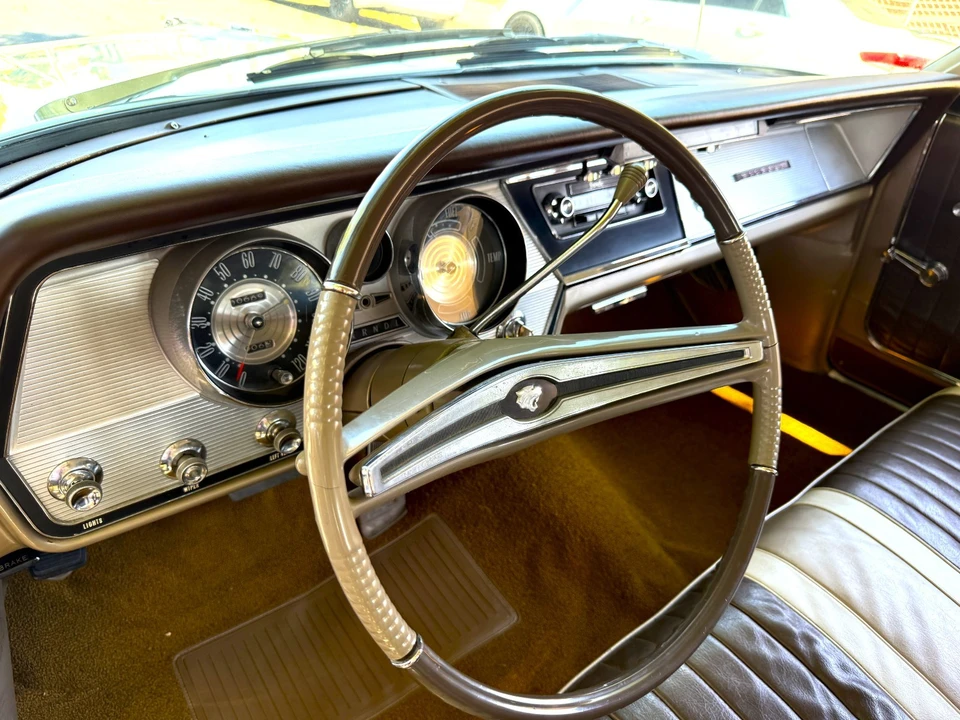 1965 Buick Wildcat - Image 10 of 21