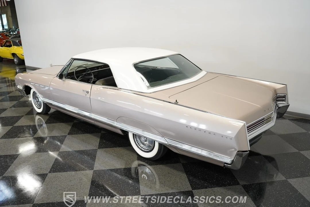 1965 Buick Electra - Image 13 of 21