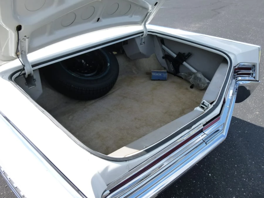 1965 Buick Electra - Image 6 of 6