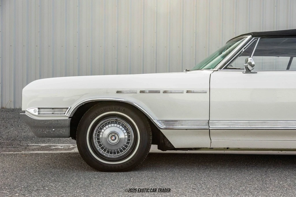 1965 Buick Electra - Image 4 of 12