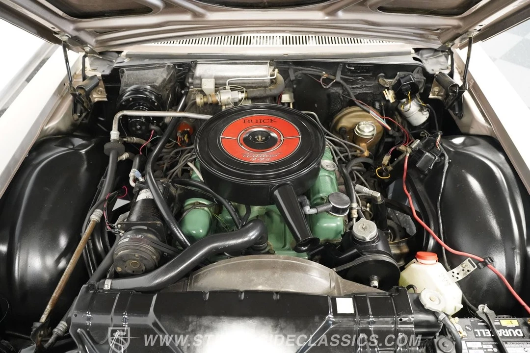 1965 Buick Electra - Image 5 of 31
