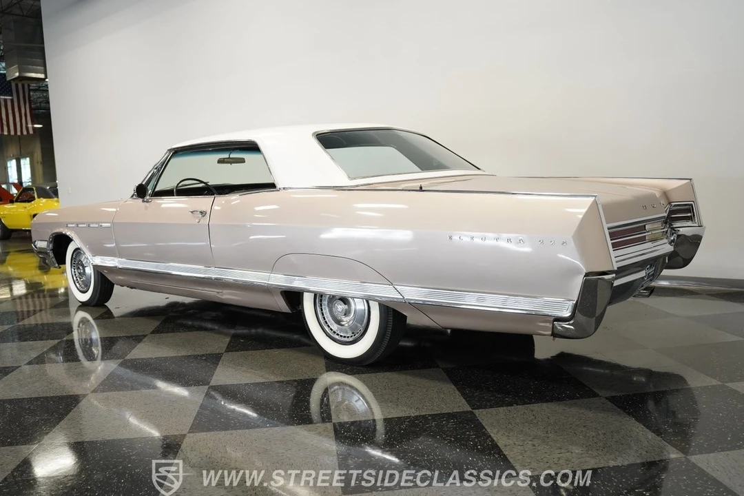 1965 Buick Electra - Image 12 of 12