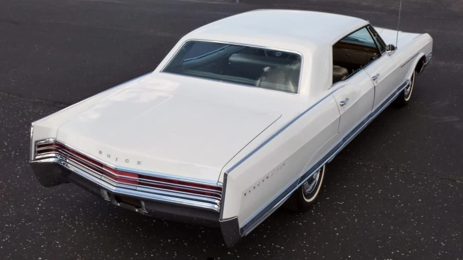 1965 Buick Electra - Image 2 of 6