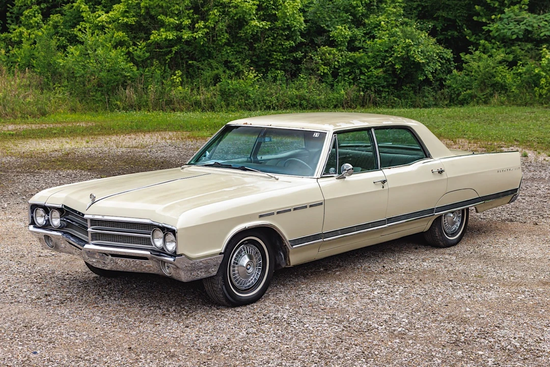 1965 Buick Electra - Image 2 of 31