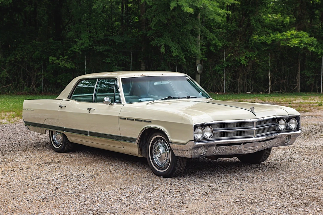 1965 Buick Electra - Image 13 of 31