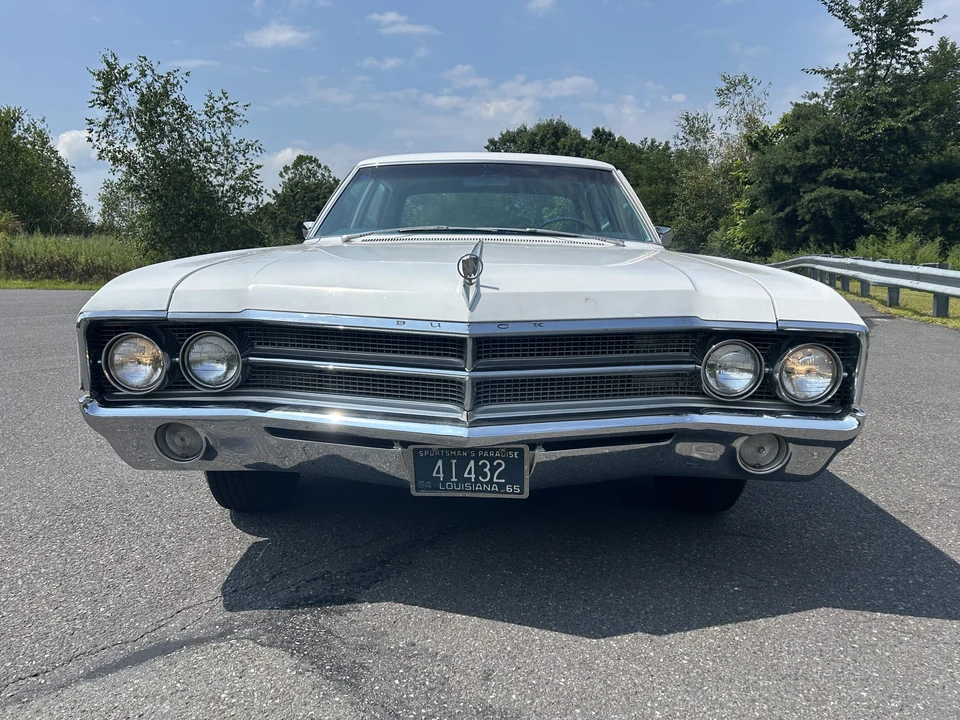 1965 Buick Electra - Image 3 of 31