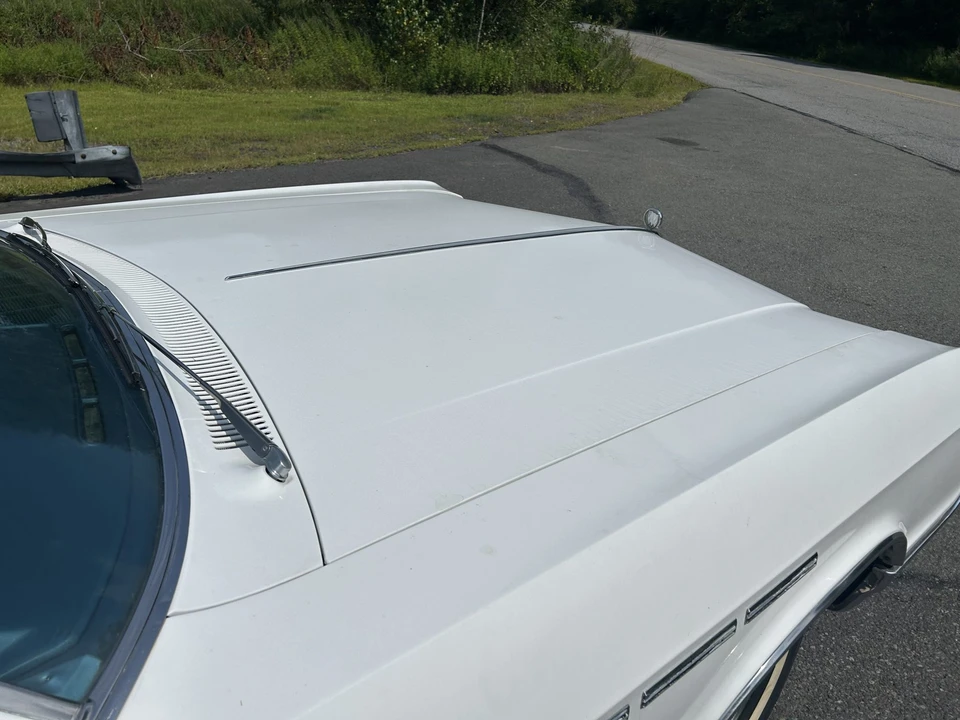 1965 Buick Electra - Image 10 of 31