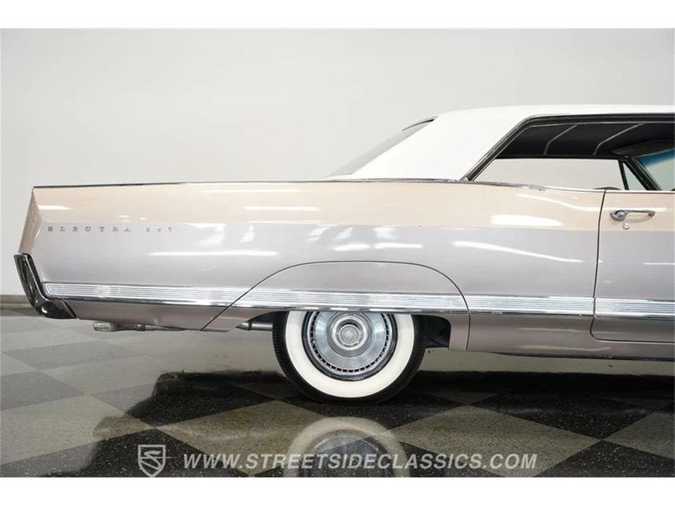 1965 Buick Electra - Image 30 of 31