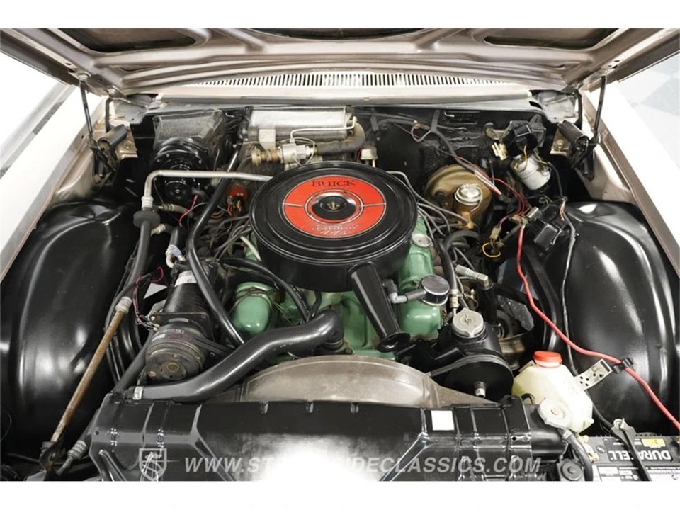 1965 Buick Electra - Image 4 of 31