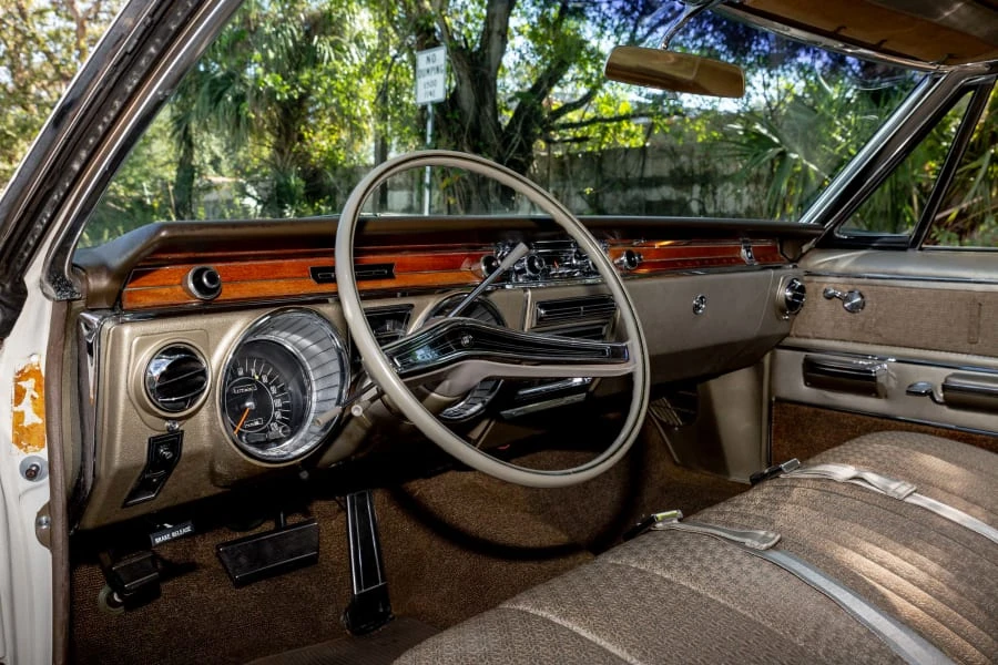 1965 Buick Electra - Image 14 of 24