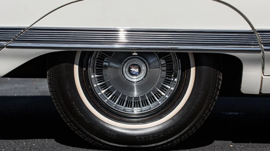 1965 Buick Electra - Image 10 of 24