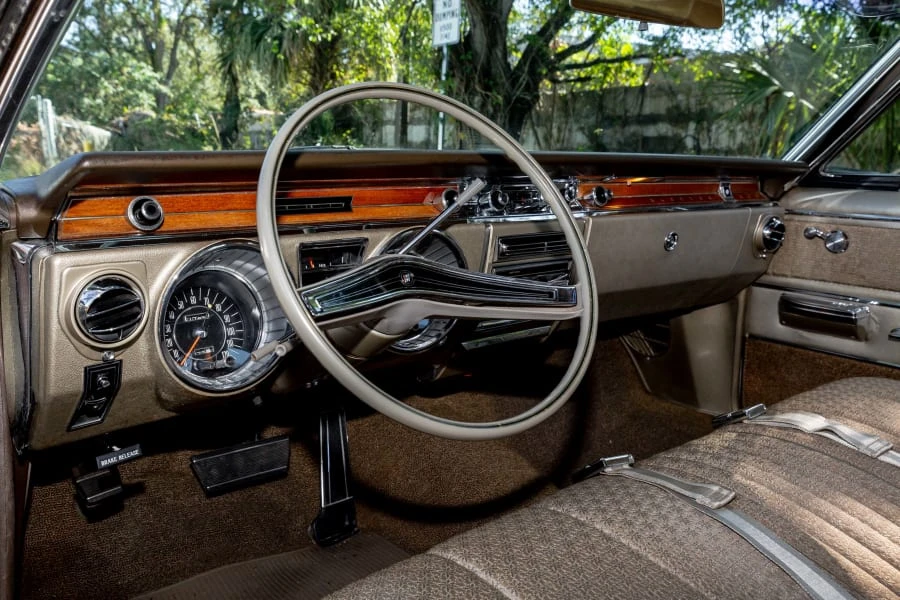 1965 Buick Electra - Image 18 of 24