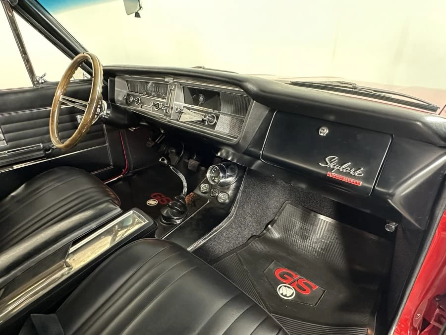 1965 Buick Gran Sport - Image 18 of 29
