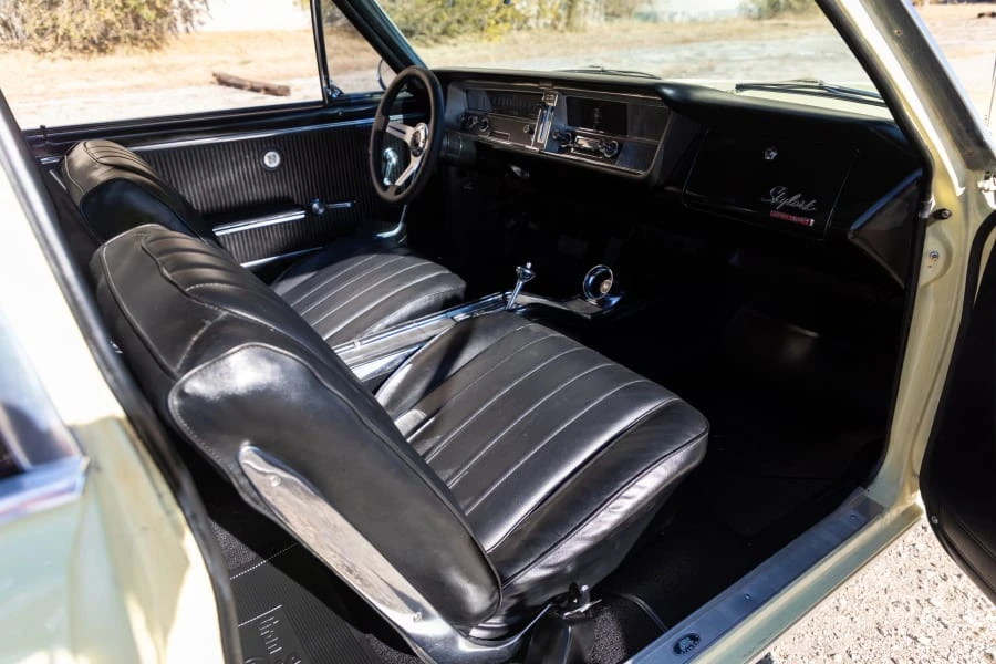 1965 Buick Gran Sport - Image 15 of 28