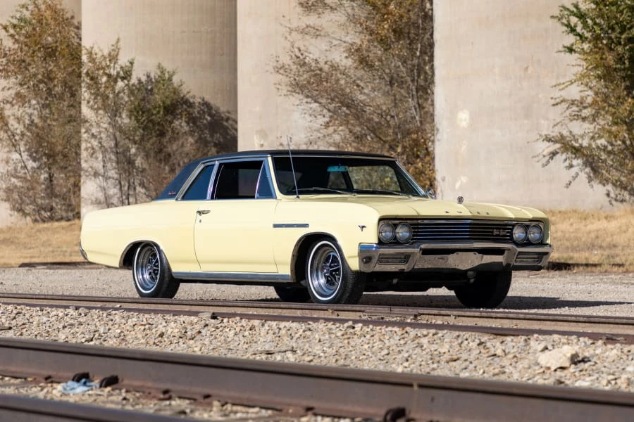 1965 Buick Gran Sport - Image 6 of 28