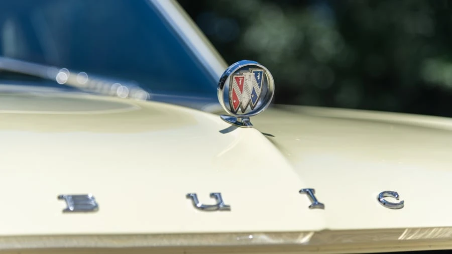 1965 Buick Gran Sport - Image 11 of 20