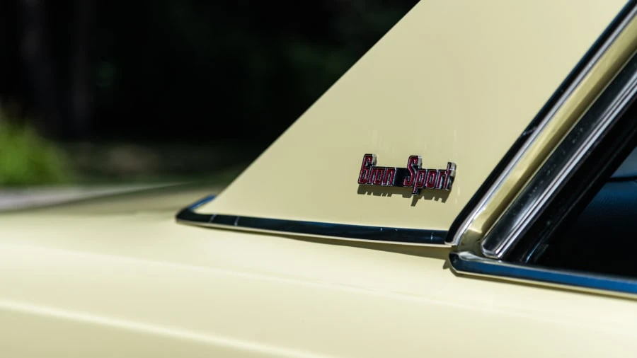 1965 Buick Gran Sport - Image 15 of 20