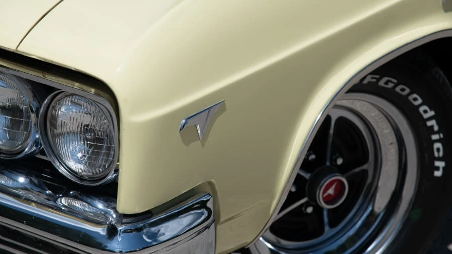 1965 Buick Gran Sport - Image 19 of 20