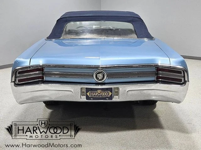 1965 Buick LeSabre - Image 9 of 31
