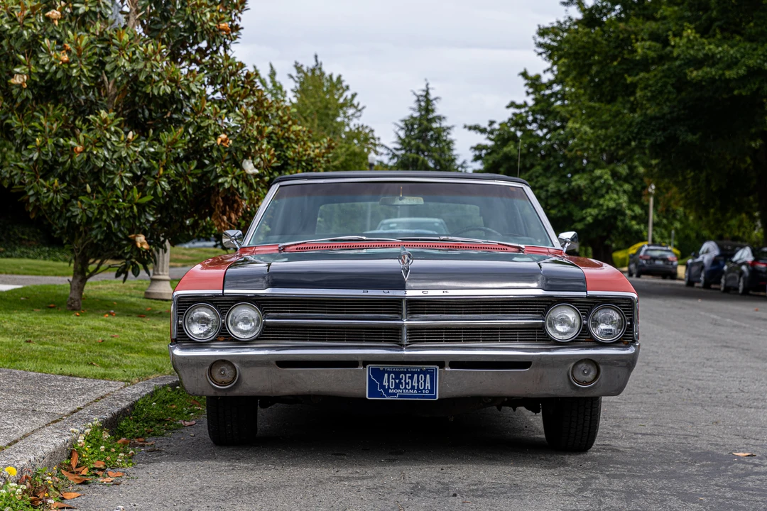 1965 Buick LeSabre - Image 2 of 31