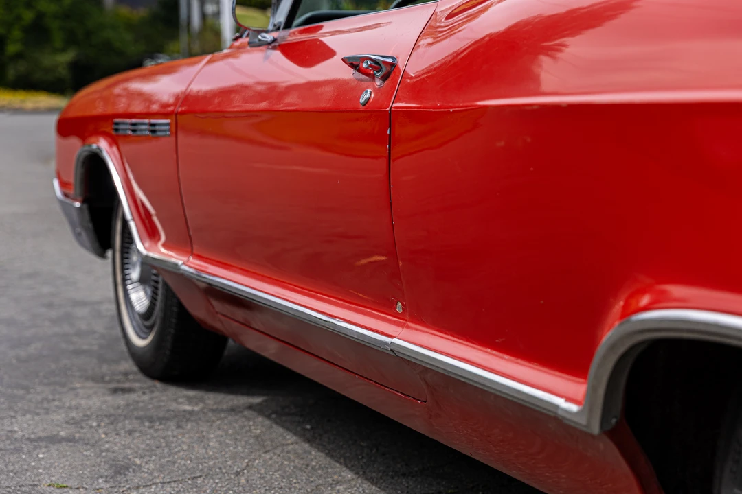 1965 Buick LeSabre - Image 13 of 31