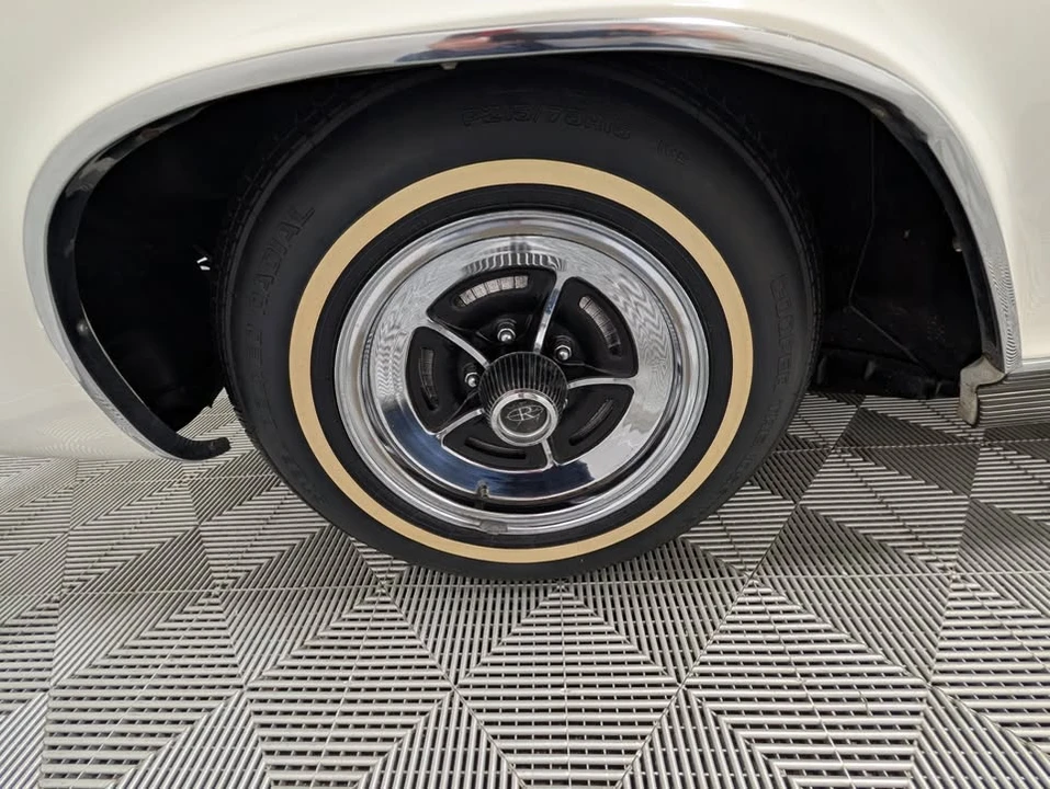 1965 Buick Riviera 1st Gen - Image 15 of 19