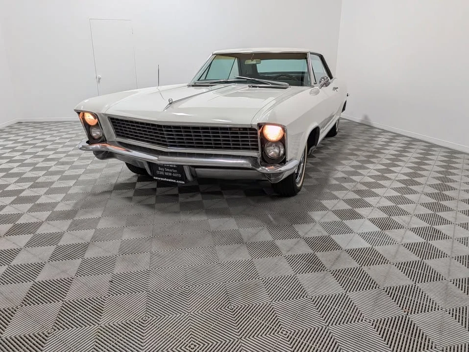 1965 Buick Riviera 1st Gen - Image 2 of 19