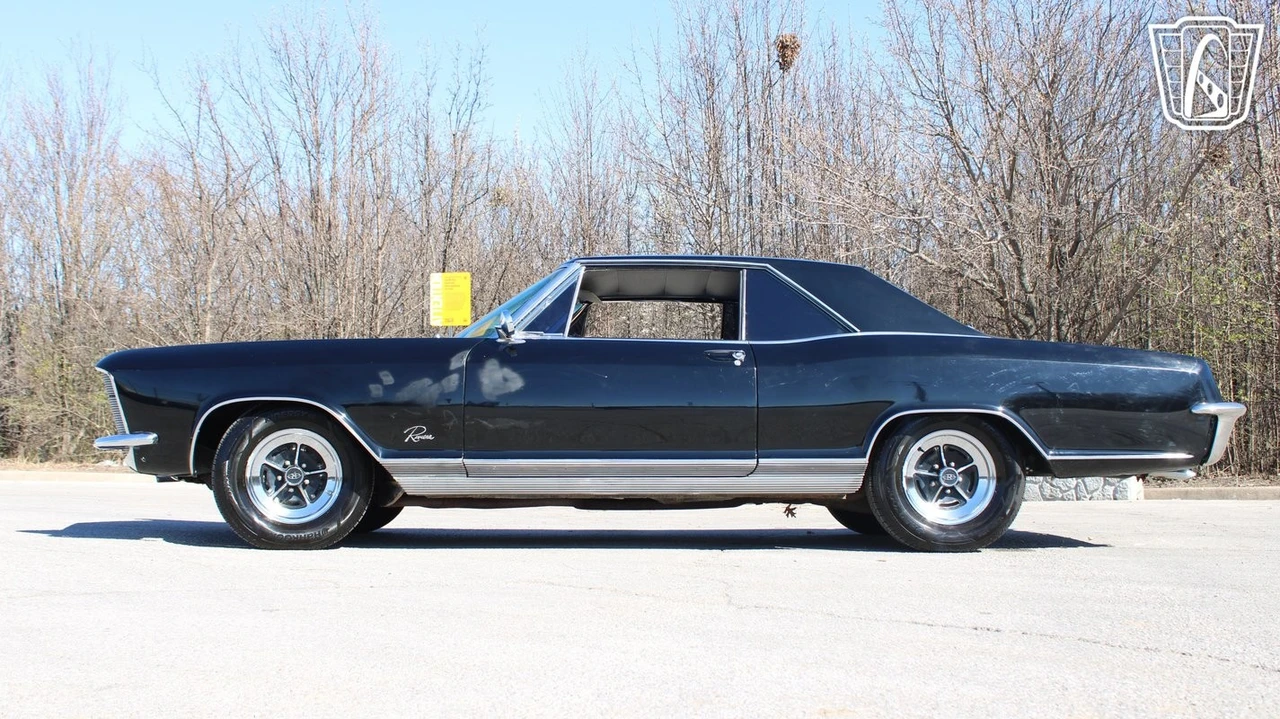 1965 Buick Riviera 1st Gen - Image 10 of 12