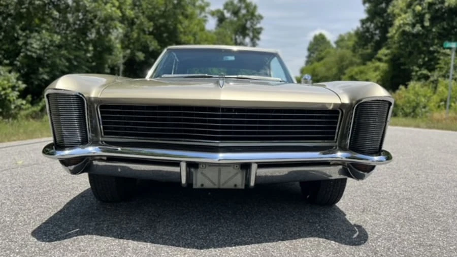 1965 Buick Riviera 1st Gen - Image 12 of 15