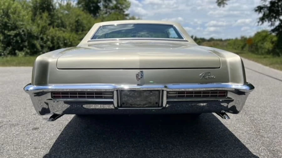1965 Buick Riviera 1st Gen - Image 13 of 15