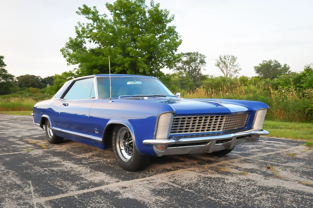 1965 Buick Riviera 1st Gen - Image 10 of 31