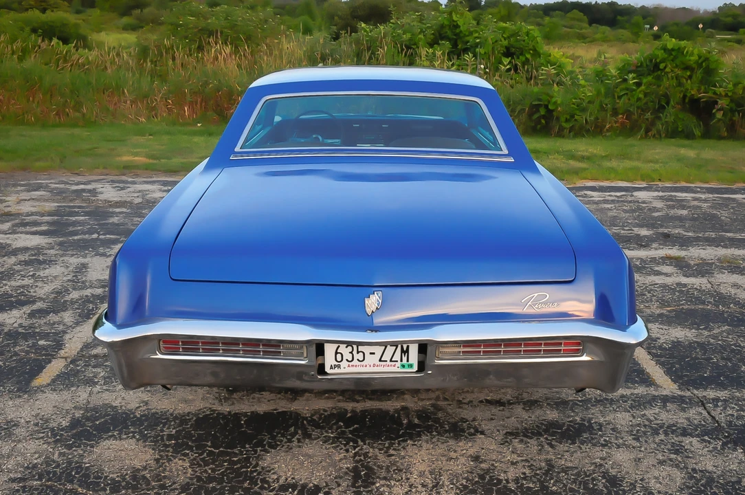 1965 Buick Riviera 1st Gen - Image 22 of 31