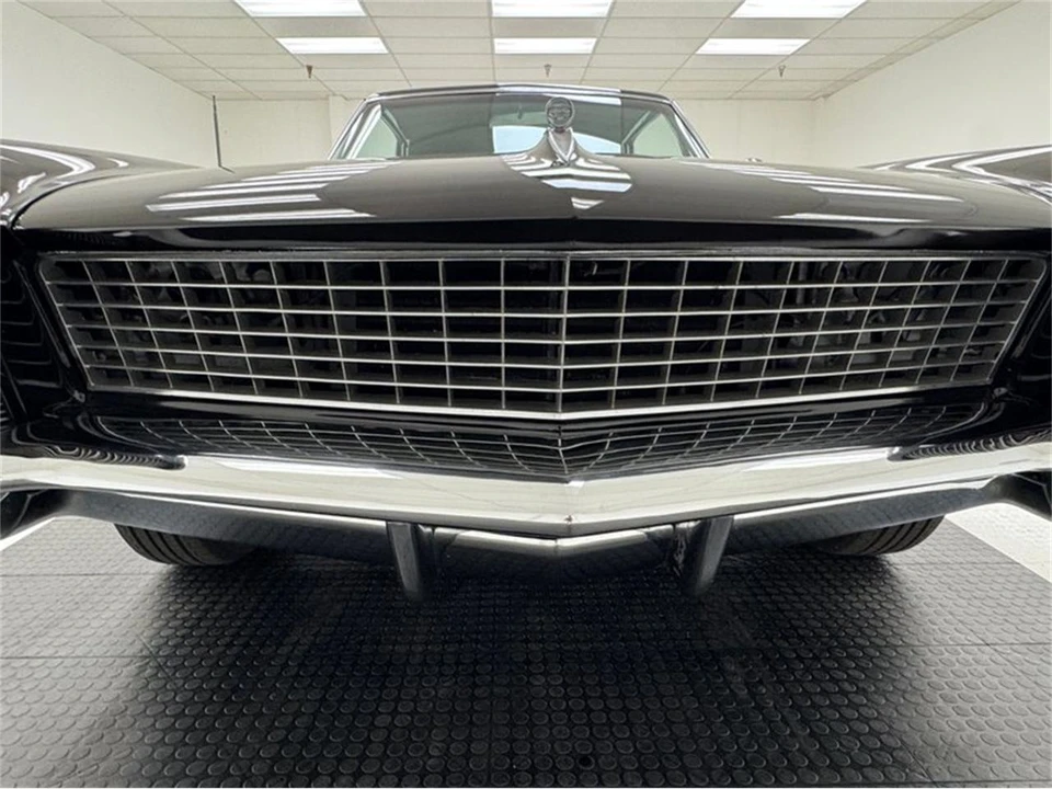 1965 Buick Riviera 1st Gen - Image 9 of 31